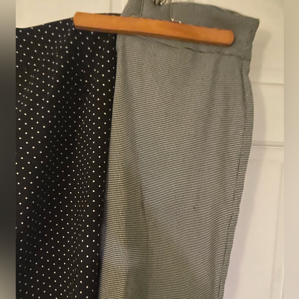 Chic Black and Gray Polka Dot Pencil Skirt